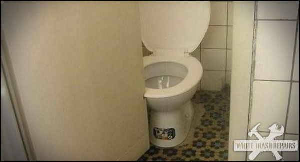 toiletdoor.jpg