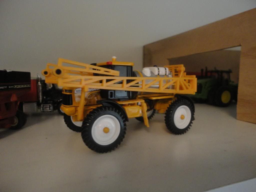 Carlson Farms and Toy Show Finds. | Toy Farmin' LLC ...