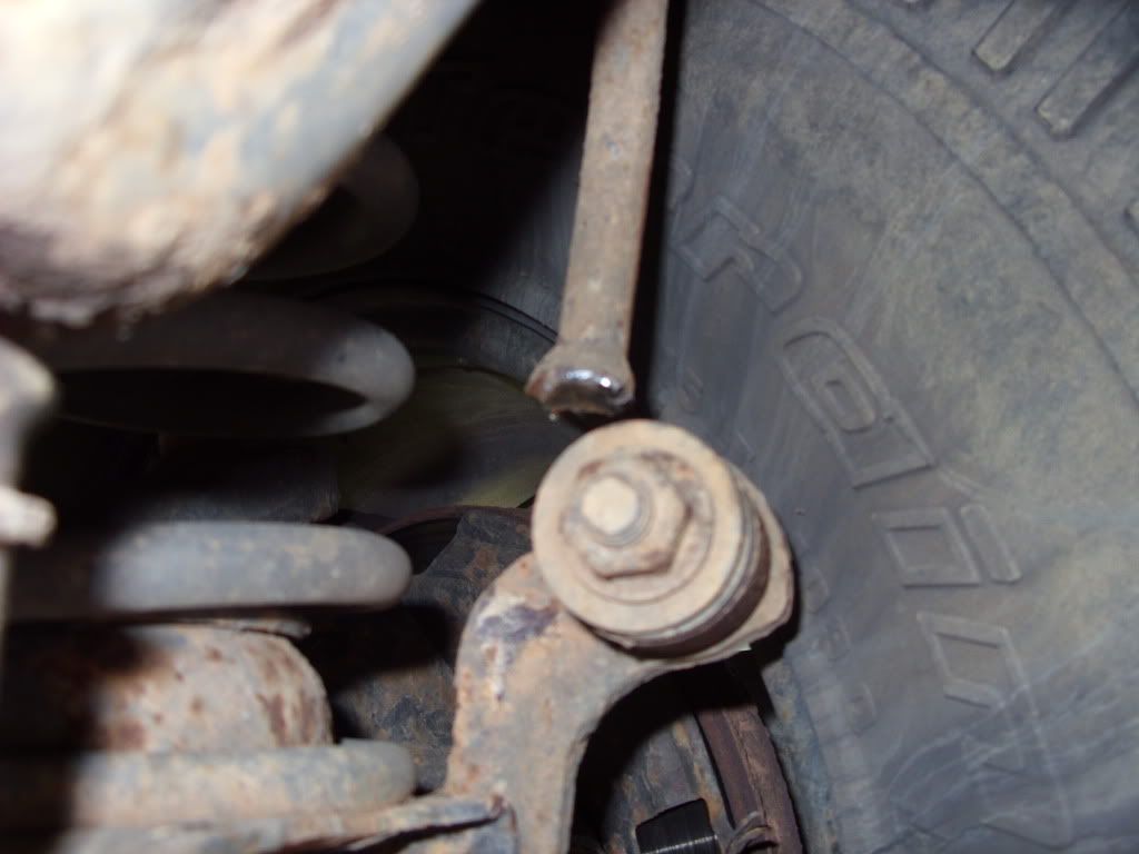 Broken+Tie+Rod+End+Symptoms ... this? Do I need to replace the tie rod or just the tie rod ends