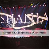 th_shania-vegas-stilltheone-show102913-5.jpg