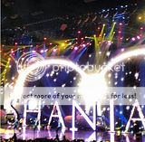 th_shania-vegas-stilltheone-show110213-6.jpg